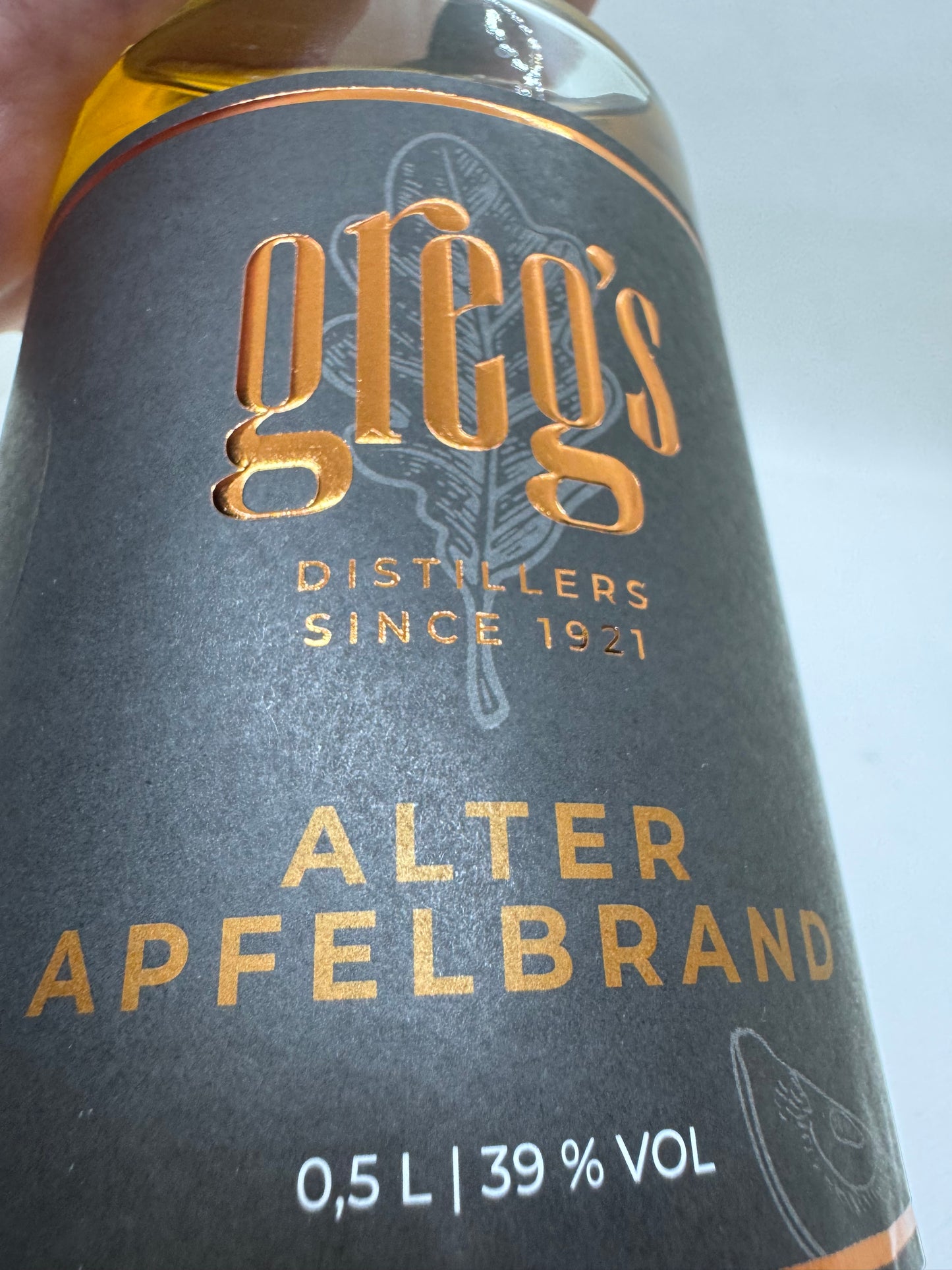 Alter Apfelbrand aus dem Eichenfaß 0,5L 39 %Vol.