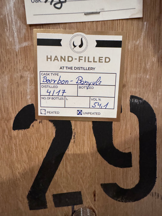 Bourbon - Banyuls #29 Hand Fill  32 L Blood Tub